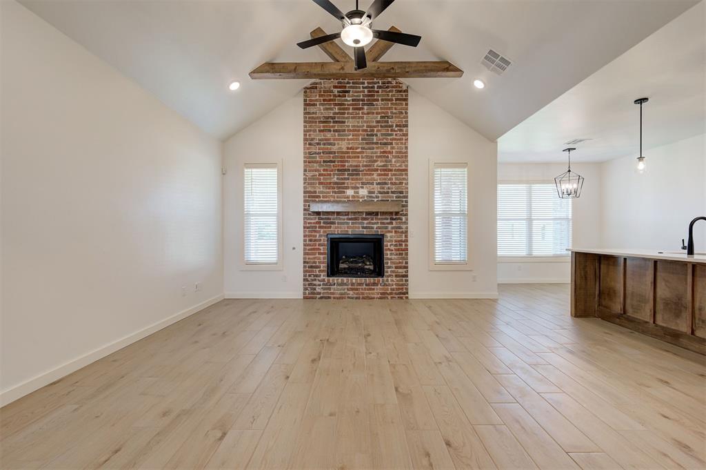 1801 Zainab Lane Property Photo 6