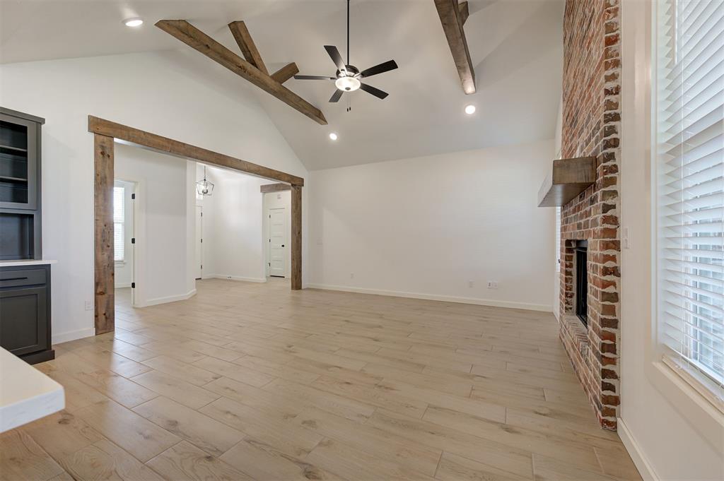 1801 Zainab Lane Property Photo 7