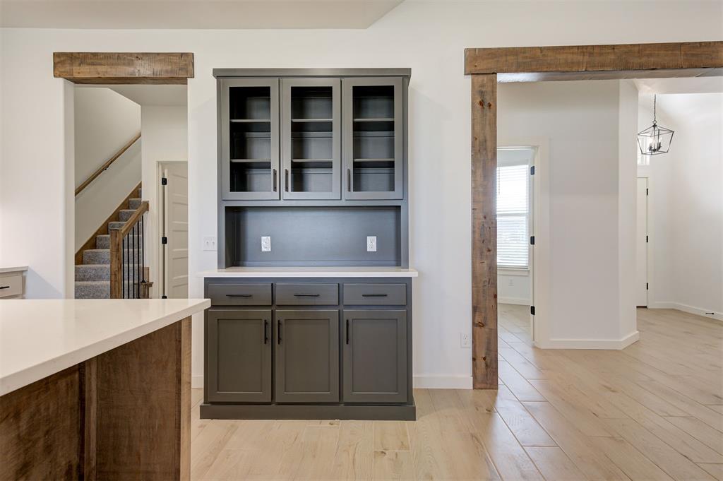 1801 Zainab Lane Property Photo 12