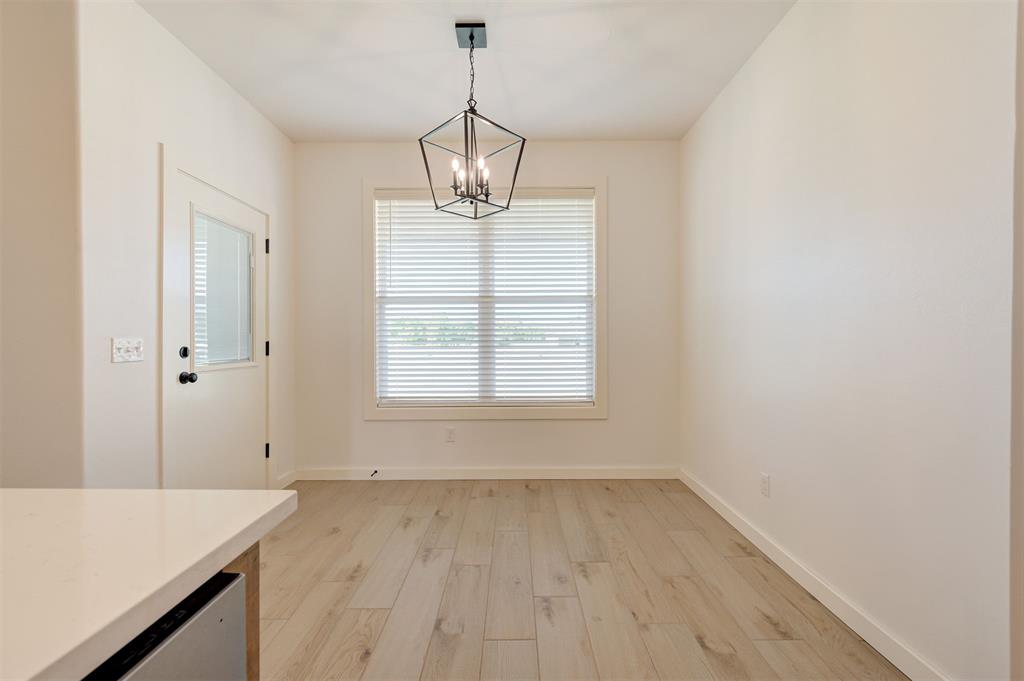 1801 Zainab Lane Property Photo 16