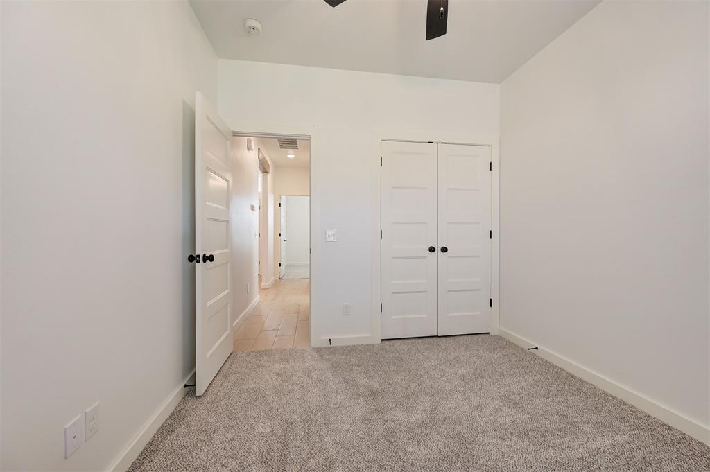 1801 Zainab Lane Property Photo 31