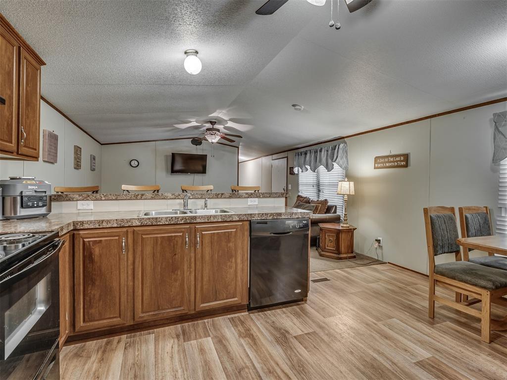 187 E Highland Avenue Property Photo 15