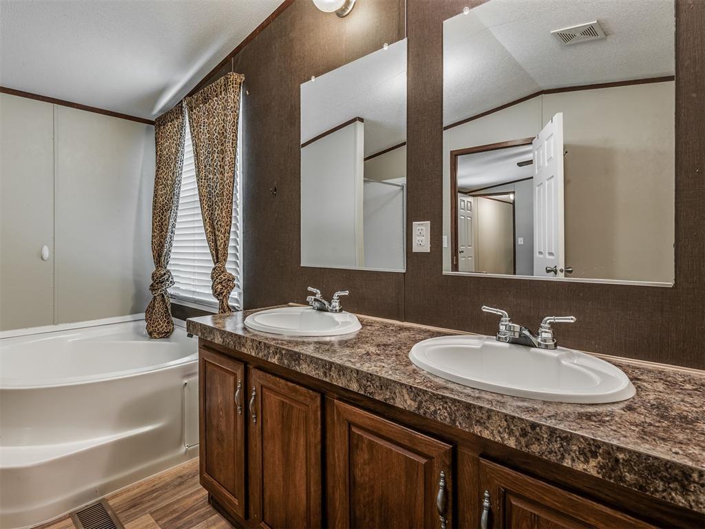 187 E Highland Avenue Property Photo 24