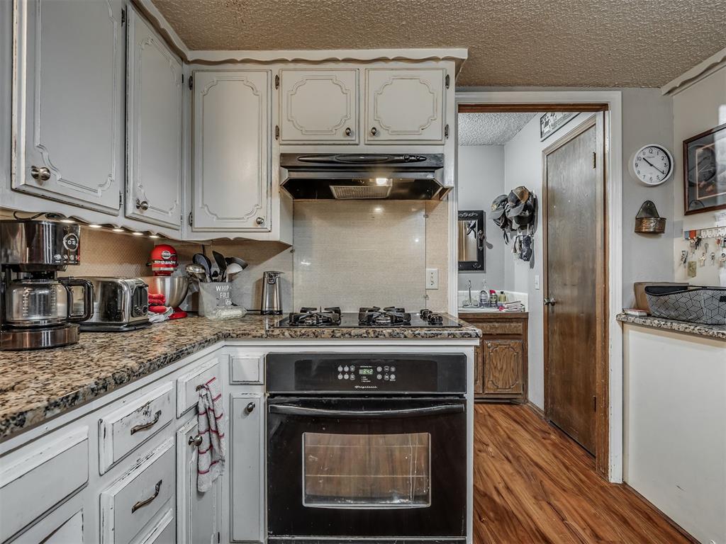 23203 Highway 33 Highway Property Photo 15