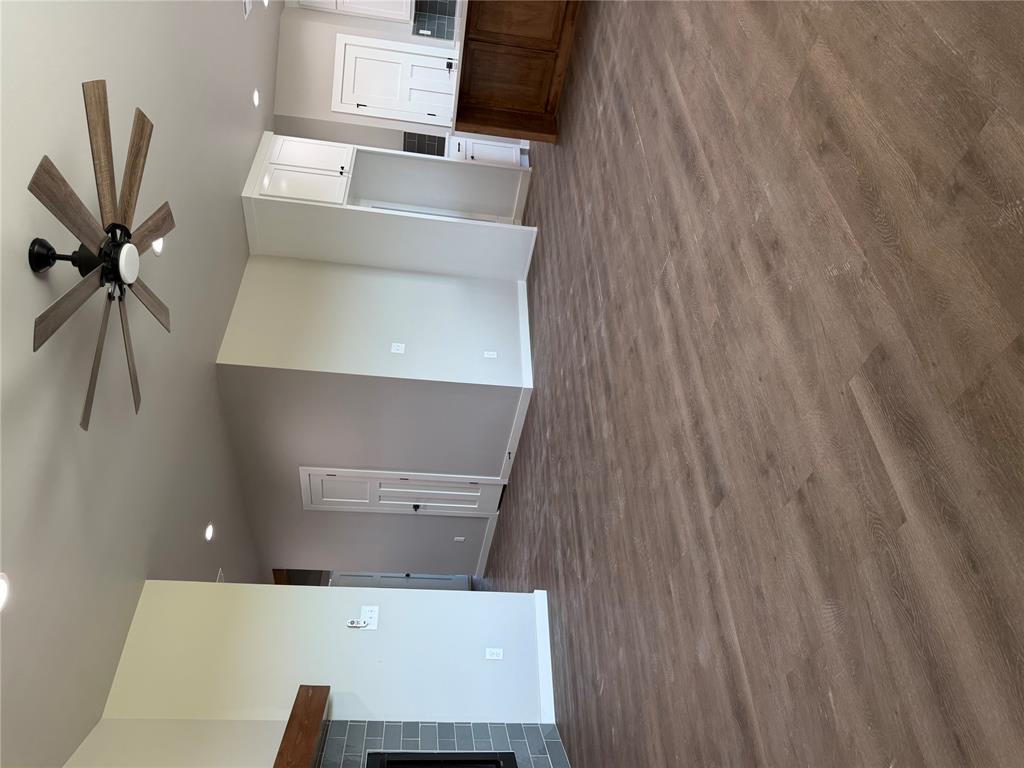 211 Outlander Way Property Photo 14