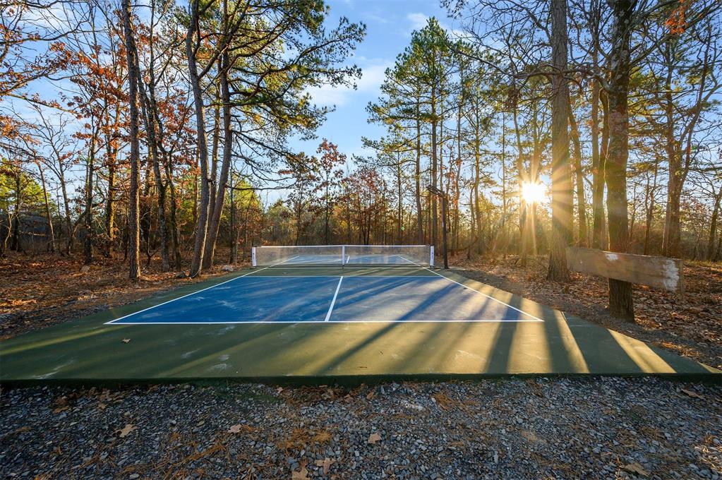 136 Woodland Lakes Trail Property Photo 6
