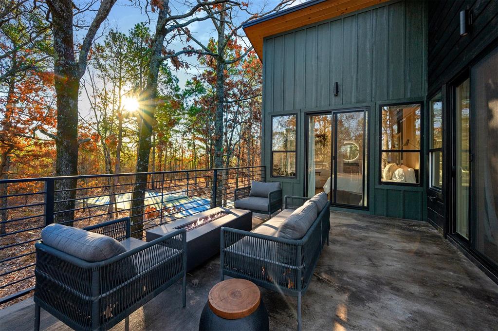 136 Woodland Lakes Trail Property Photo 14
