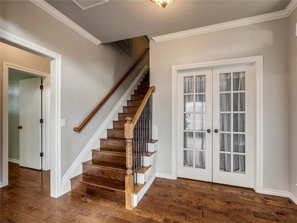 4208 Brownwood Lane Property Photo 4