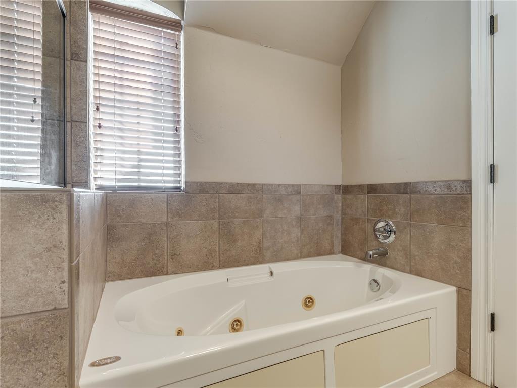 4208 Brownwood Lane Property Photo 17