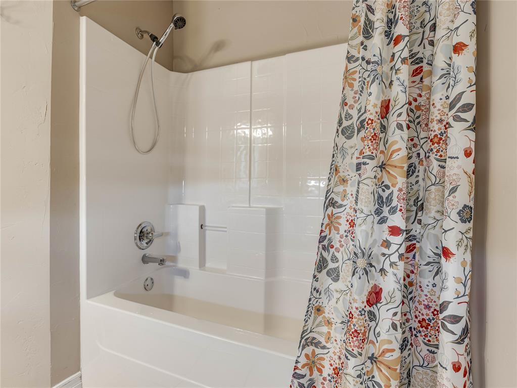 4208 Brownwood Lane Property Photo 23