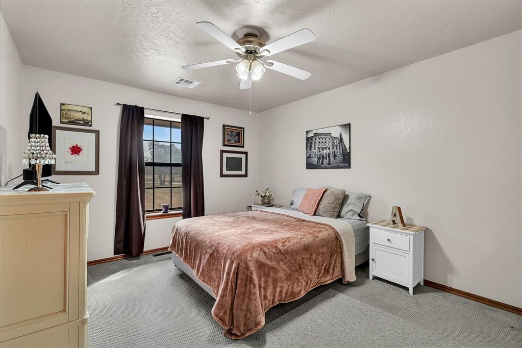 7705 Sleepy Hollow Avenue Property Photo 18