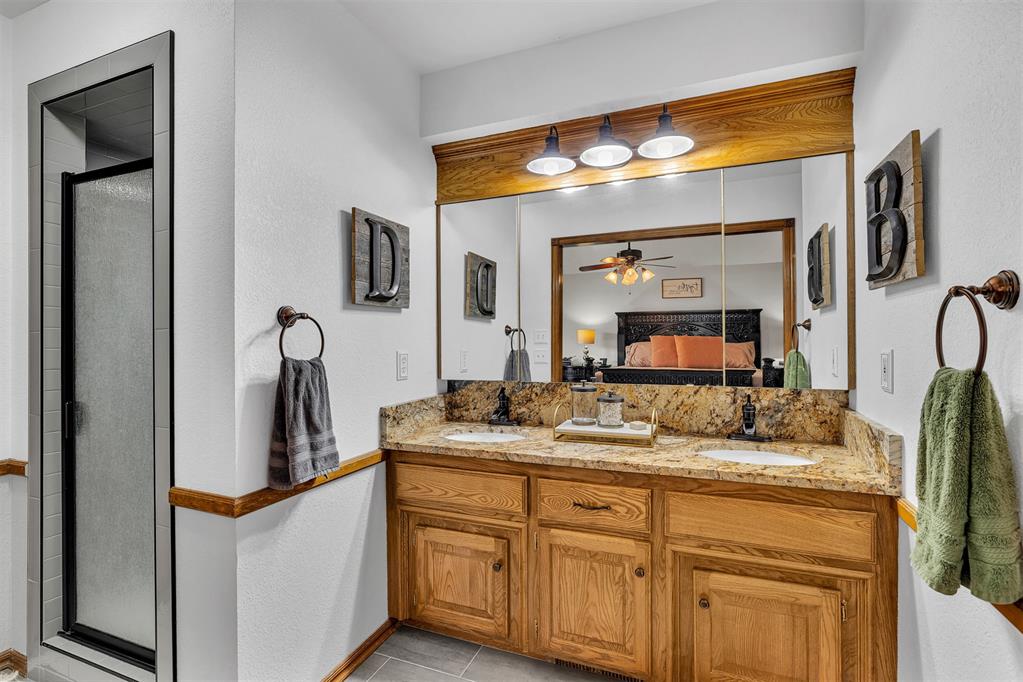 7705 Sleepy Hollow Avenue Property Photo 23