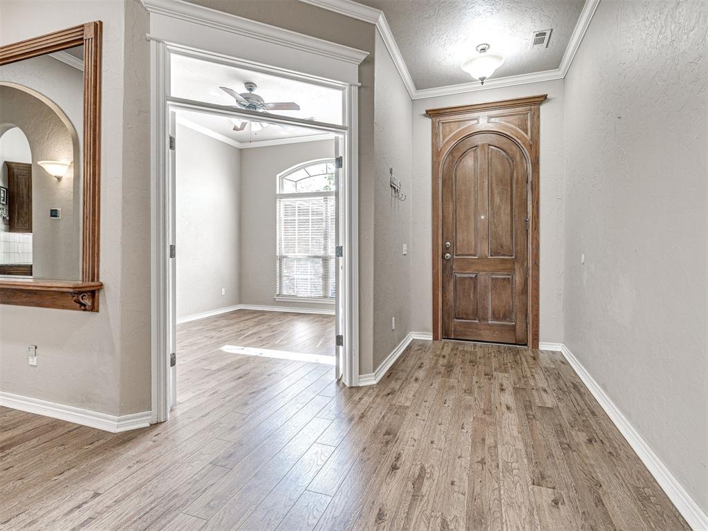 1612 Lady Lane Property Photo 6