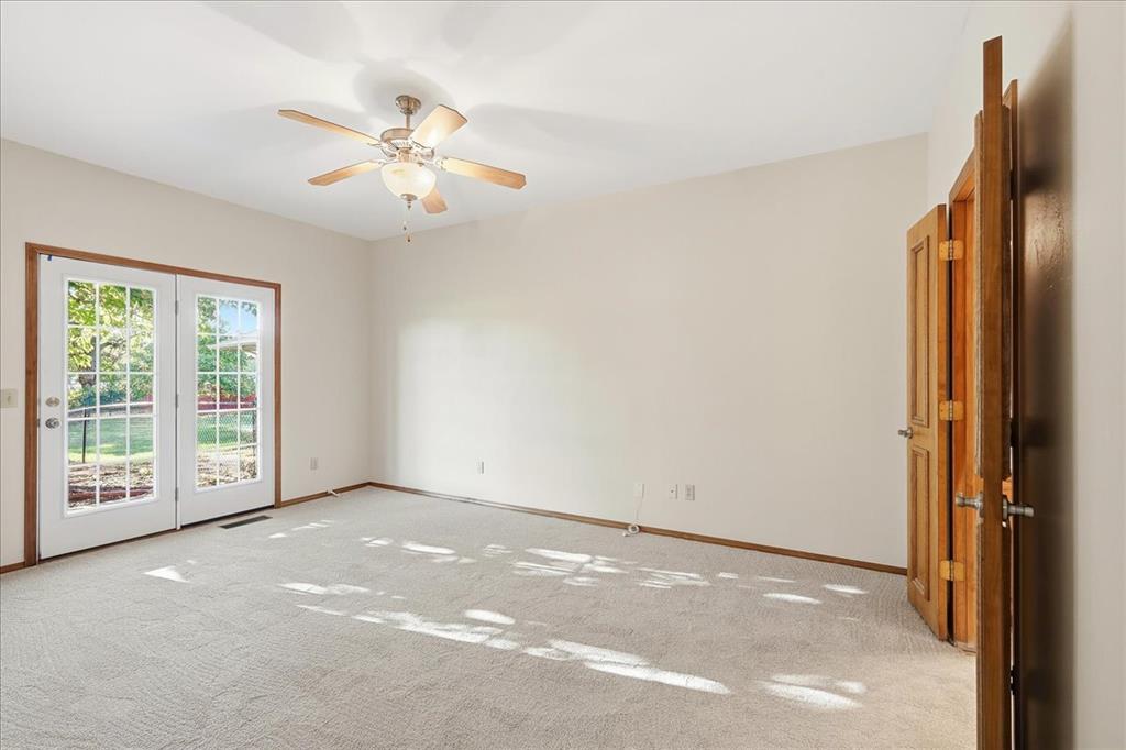 11528 Nw 117th Court Property Photo 7