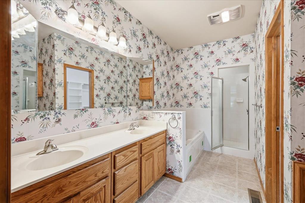 11528 Nw 117th Court Property Photo 8