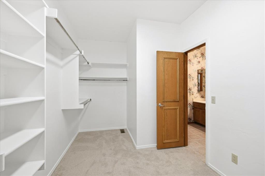 11528 Nw 117th Court Property Photo 10