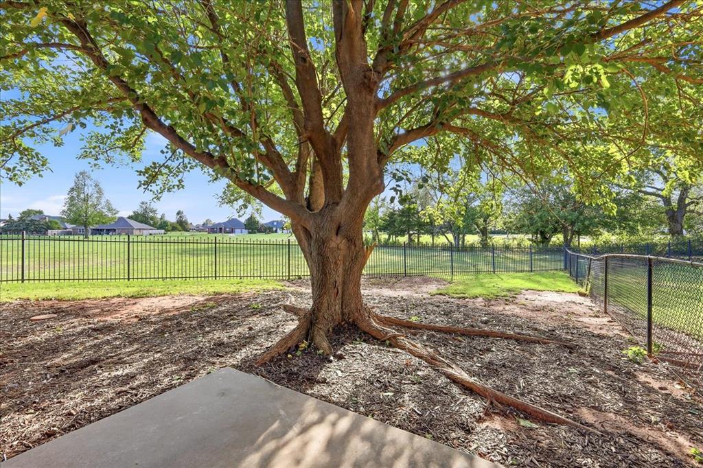 11528 Nw 117th Court Property Photo 13