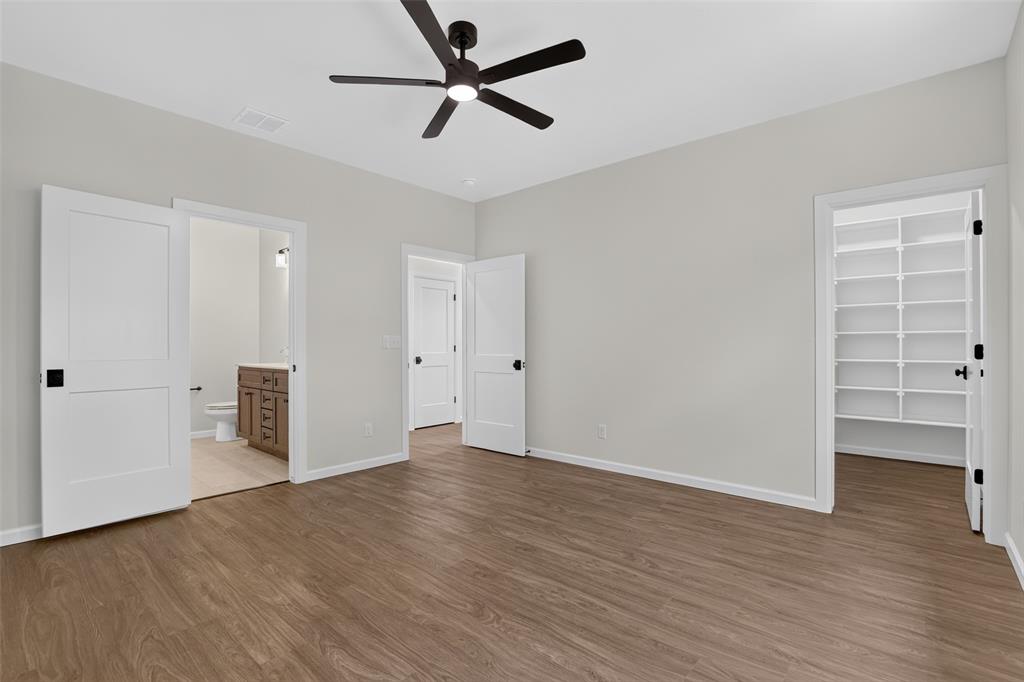 8750 Patriot Drive Property Photo 11