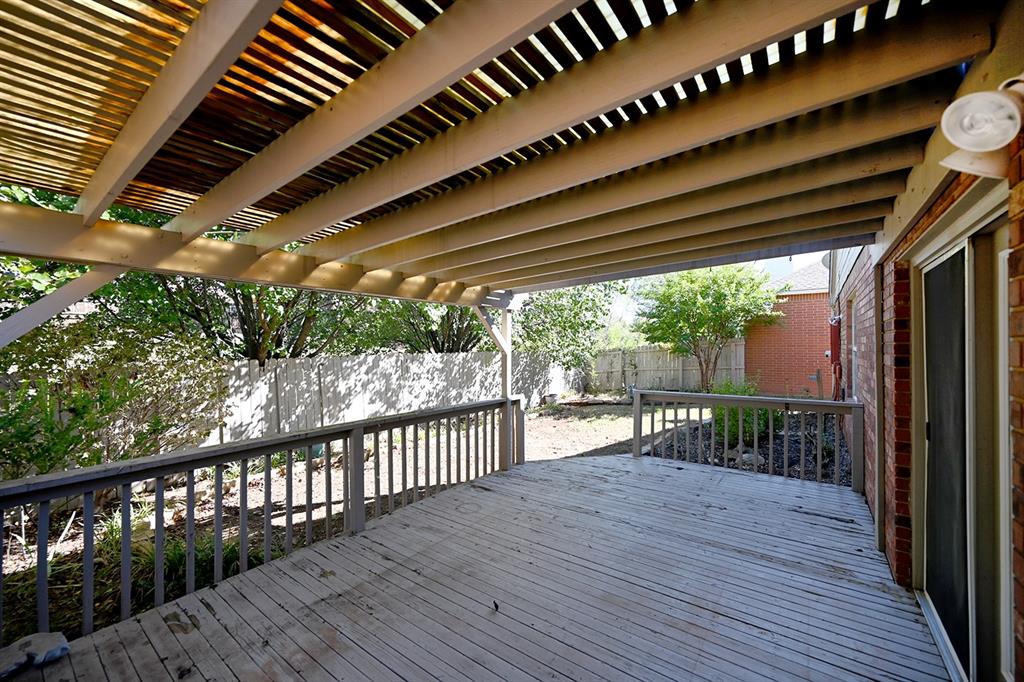 801 S Shumard Drive Property Photo 21