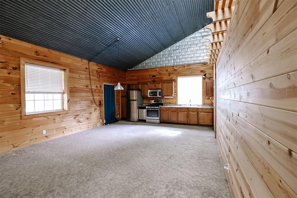 56 Pierce Lane Property Photo 15