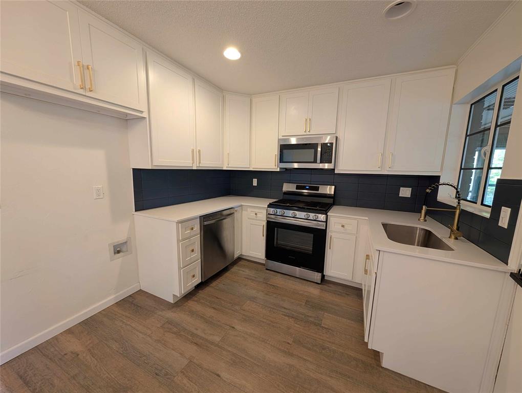 1619 Carlisle Court Property Photo 6