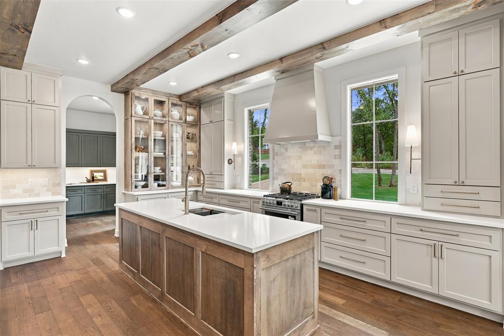 8041 Silver Spur Property Photo 20