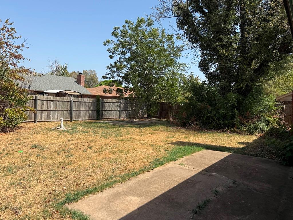 8517 Nw 90th Street Property Photo 3