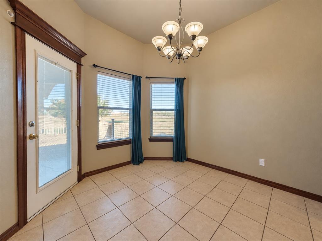 6109 Callahan Way Property Photo 12