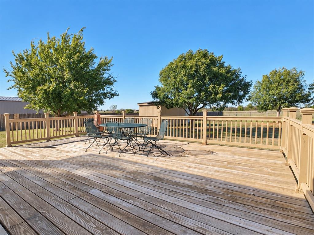 6109 Callahan Way Property Photo 30