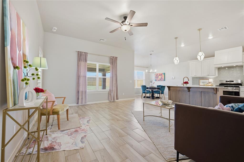 12117 Birch Street Property Photo 8