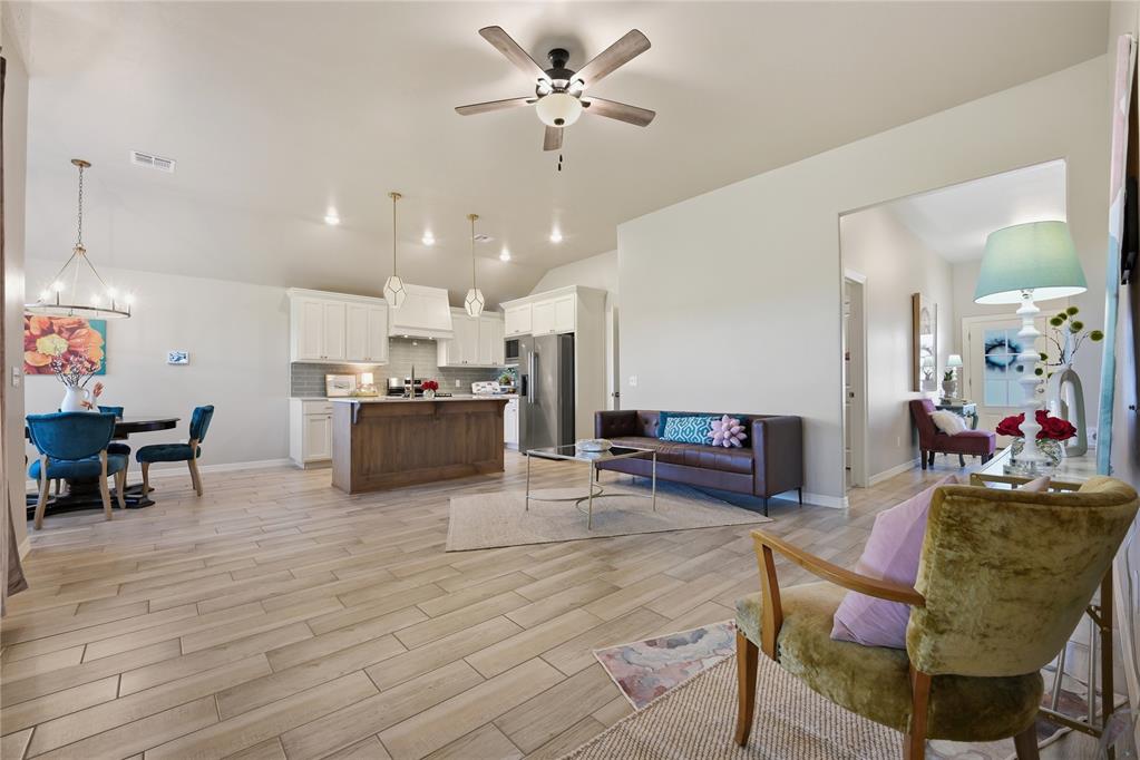 12117 Birch Street Property Photo 10