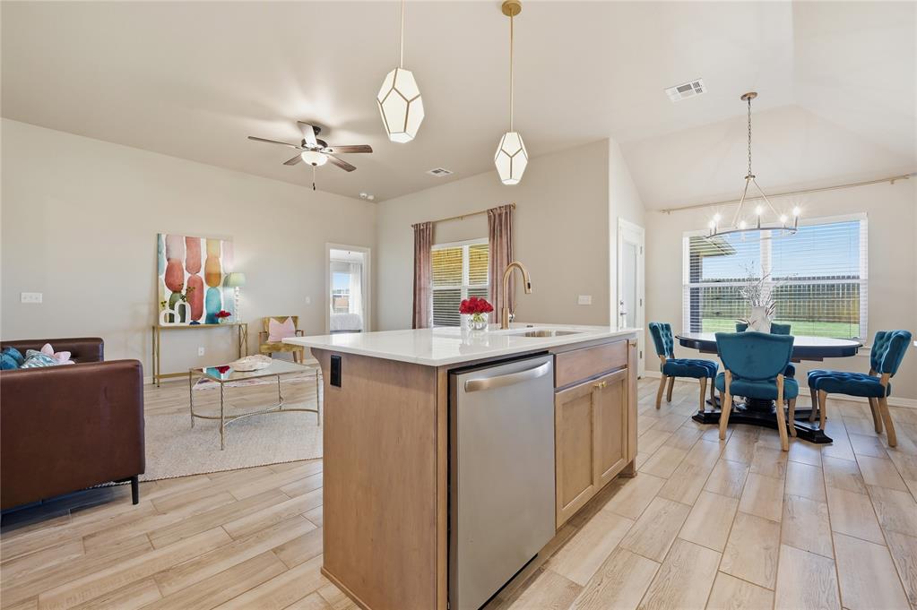 12117 Birch Street Property Photo 17