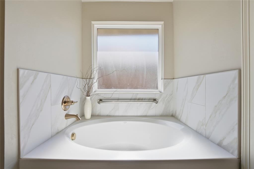 12117 Birch Street Property Photo 26