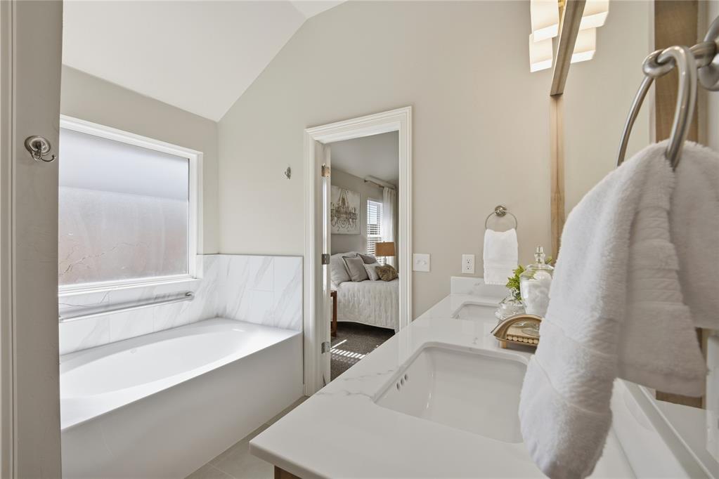 12117 Birch Street Property Photo 27