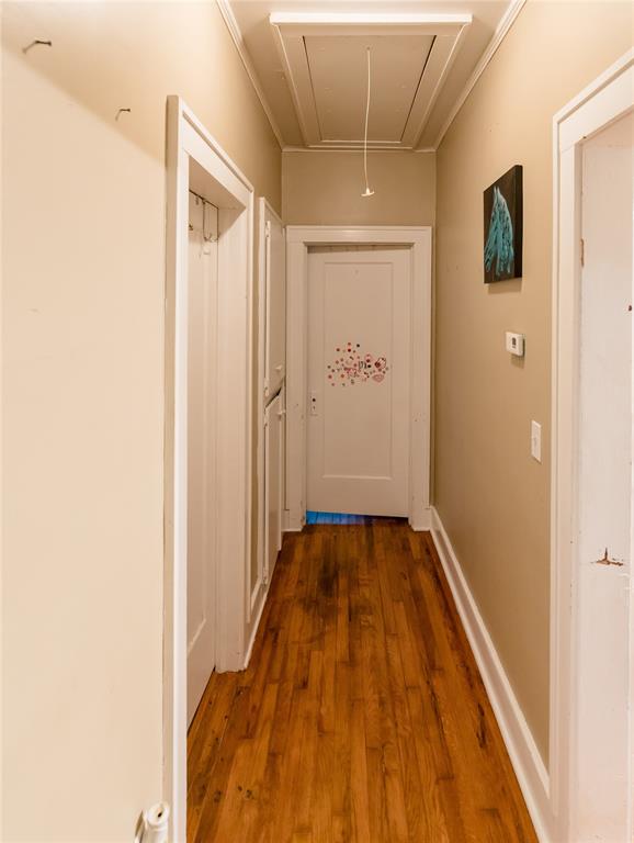 1011 W 5th Street Property Photo 10