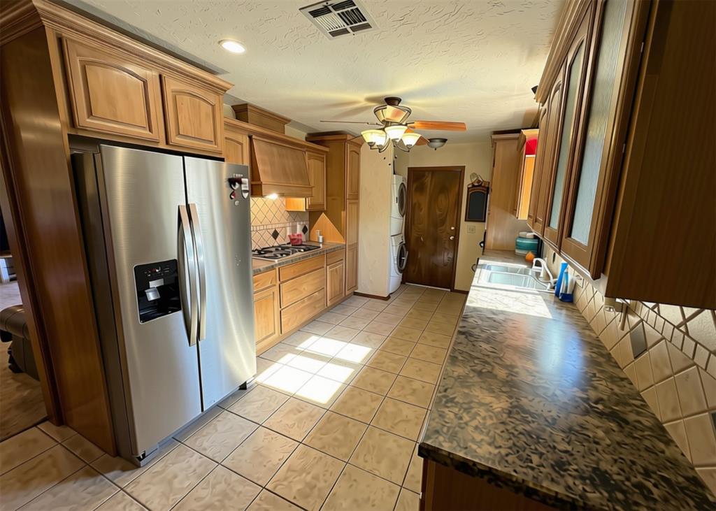 211 Magnolia Avenue Property Photo 10