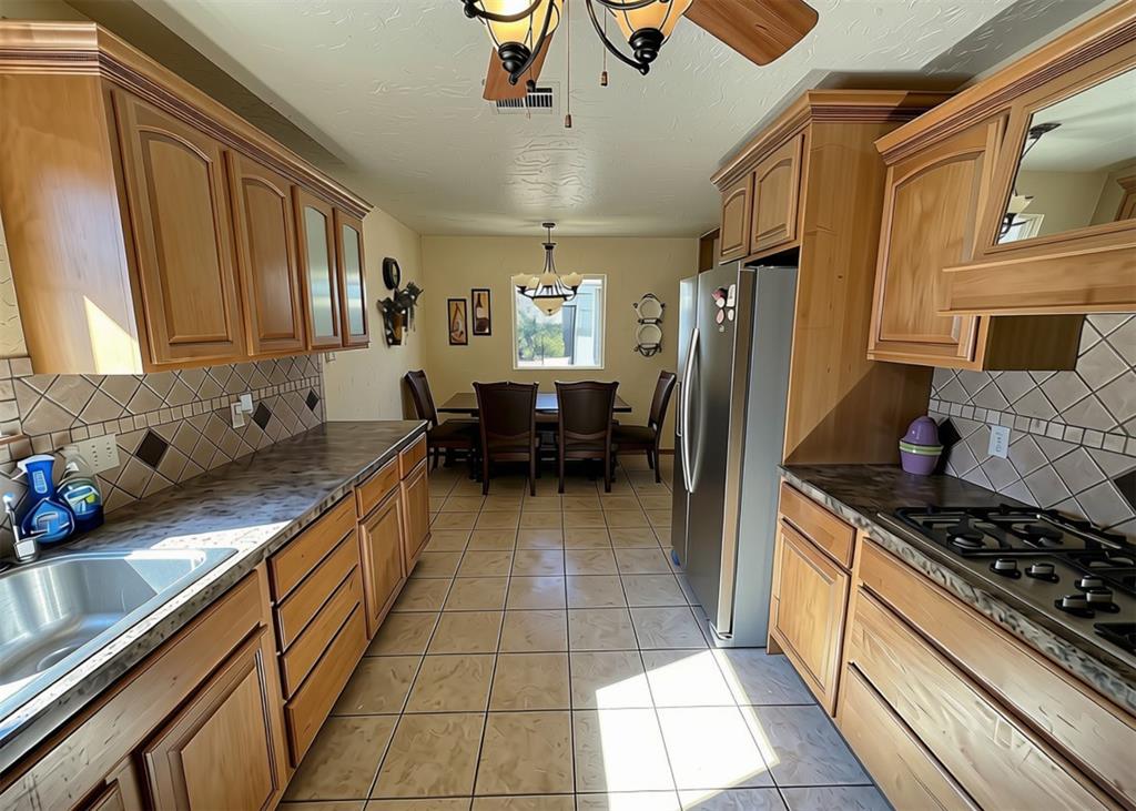 211 Magnolia Avenue Property Photo 11