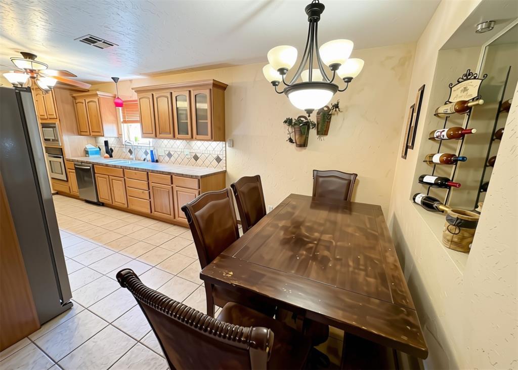 211 Magnolia Avenue Property Photo 12