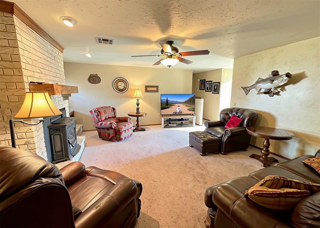 211 Magnolia Avenue Property Photo 13