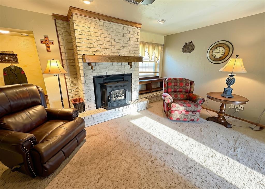 211 Magnolia Avenue Property Photo 15