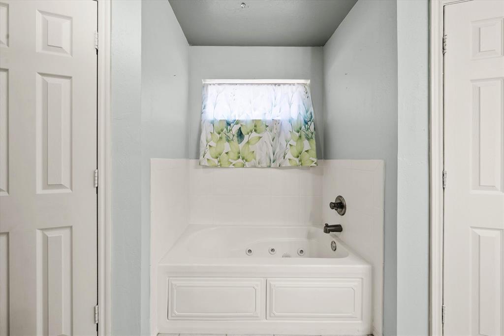 5424 Fawn Run Property Photo 33
