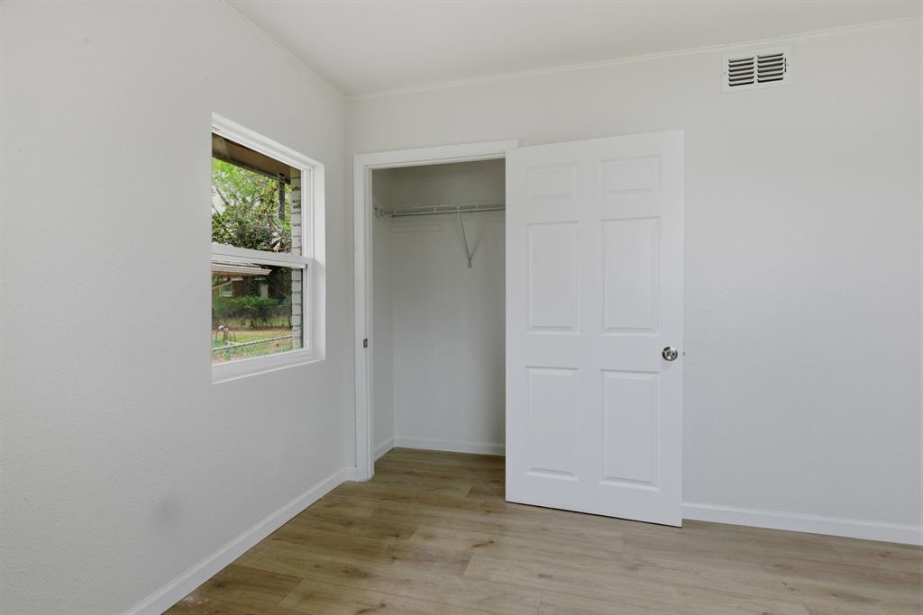 1512 Ne 46th Street Property Photo 13