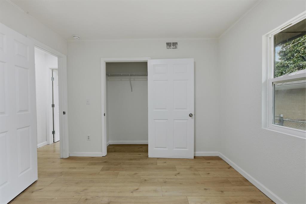 1512 Ne 46th Street Property Photo 15
