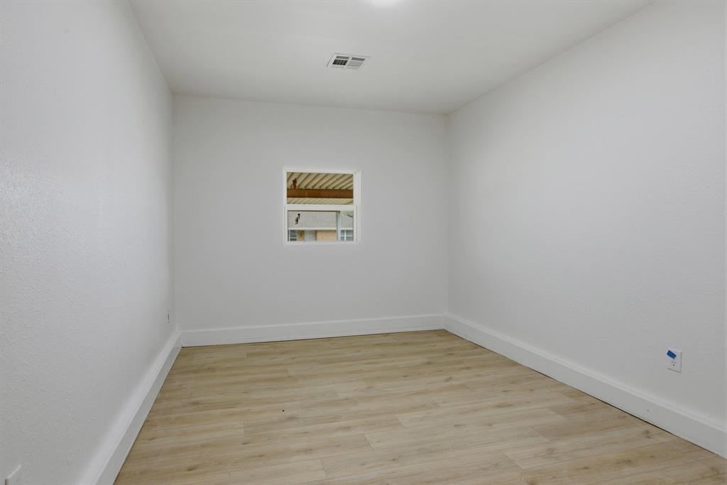 1512 Ne 46th Street Property Photo 22