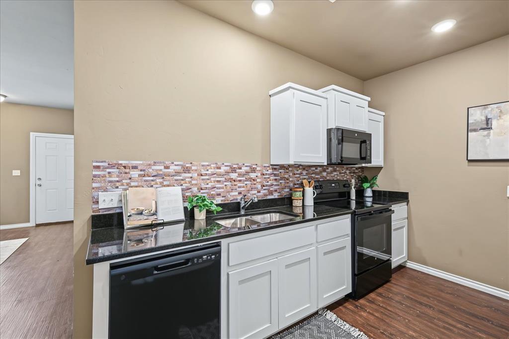 909 Sw 91st Street Property Photo 10