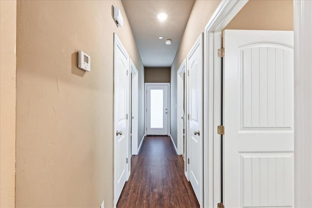 909 Sw 91st Street Property Photo 13