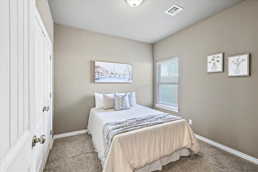 909 Sw 91st Street Property Photo 16