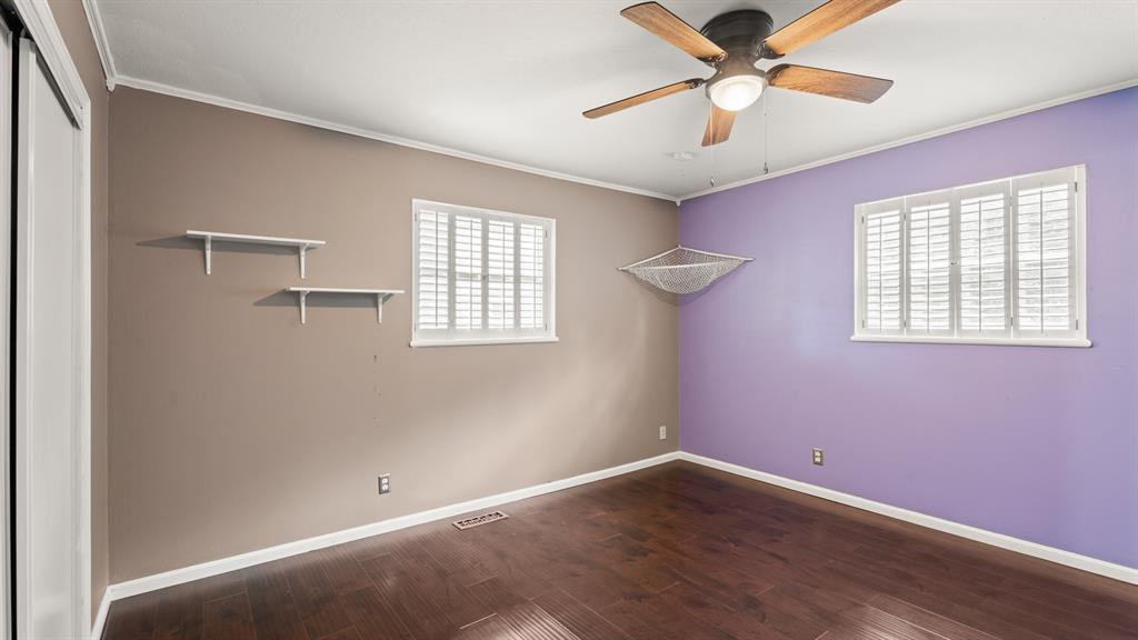 6504 N Omaha Avenue Property Photo 32