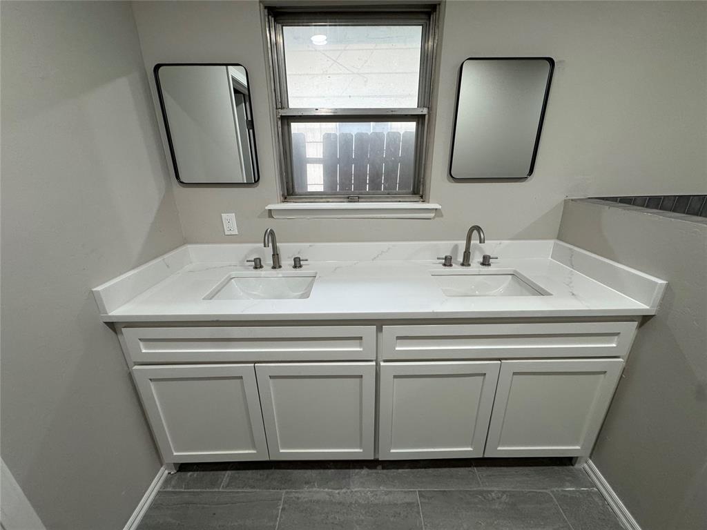 104 Sw 50th Street Property Photo 15