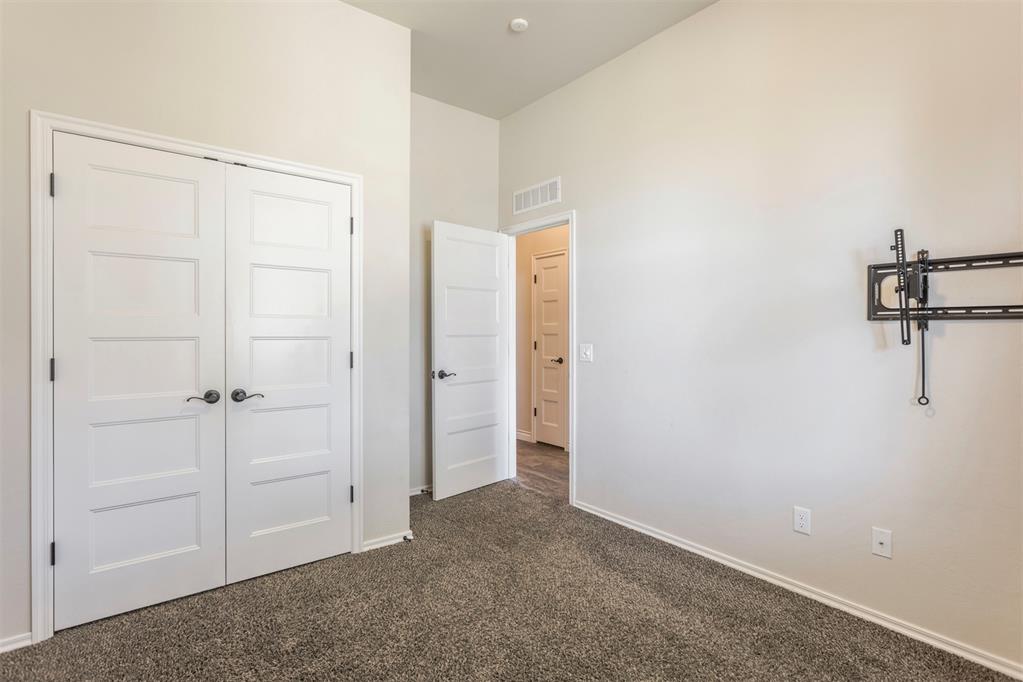 4201 Lorings Circle Property Photo 27